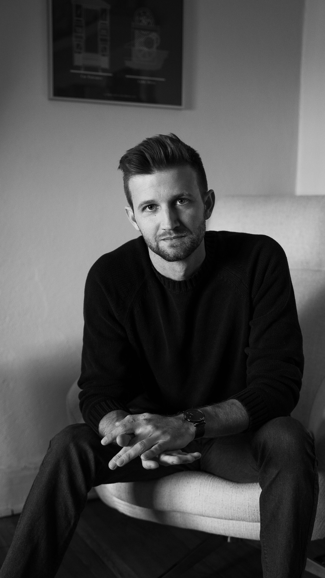 Greg Murray, black and white portrait